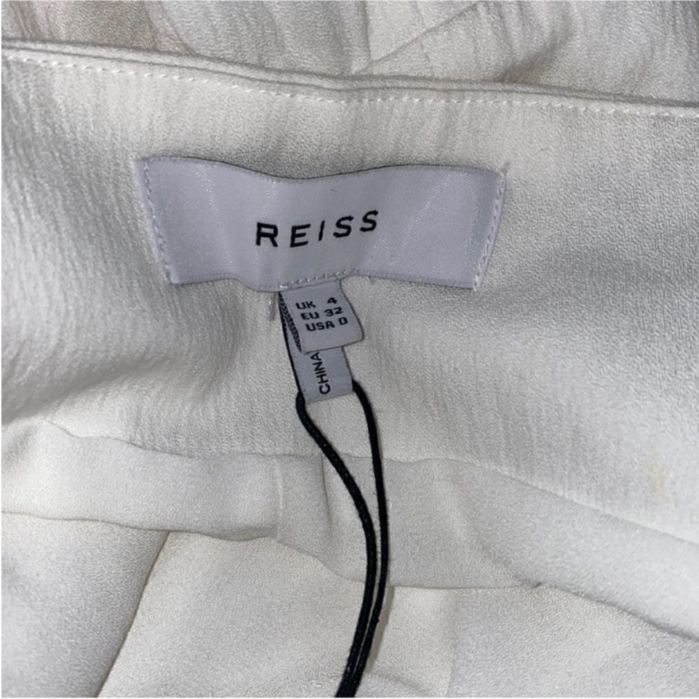 REISS NWT Vita Button Through Midi Sundress White
Size 0 MSRP $330 - Picture 12 of 12